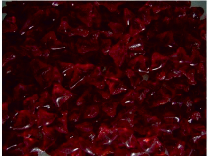 Mo 03 skleněná drť - rubín transparentní / 500 g