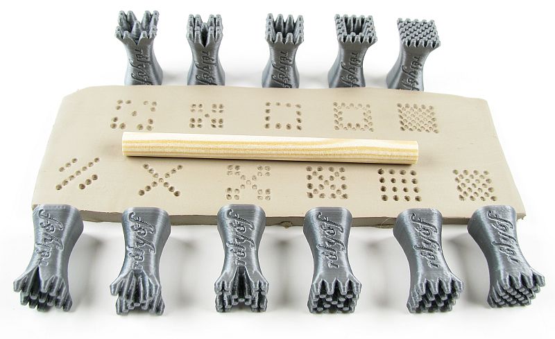 Ma RR - RR-15x15-SET05-Dots - Tečky