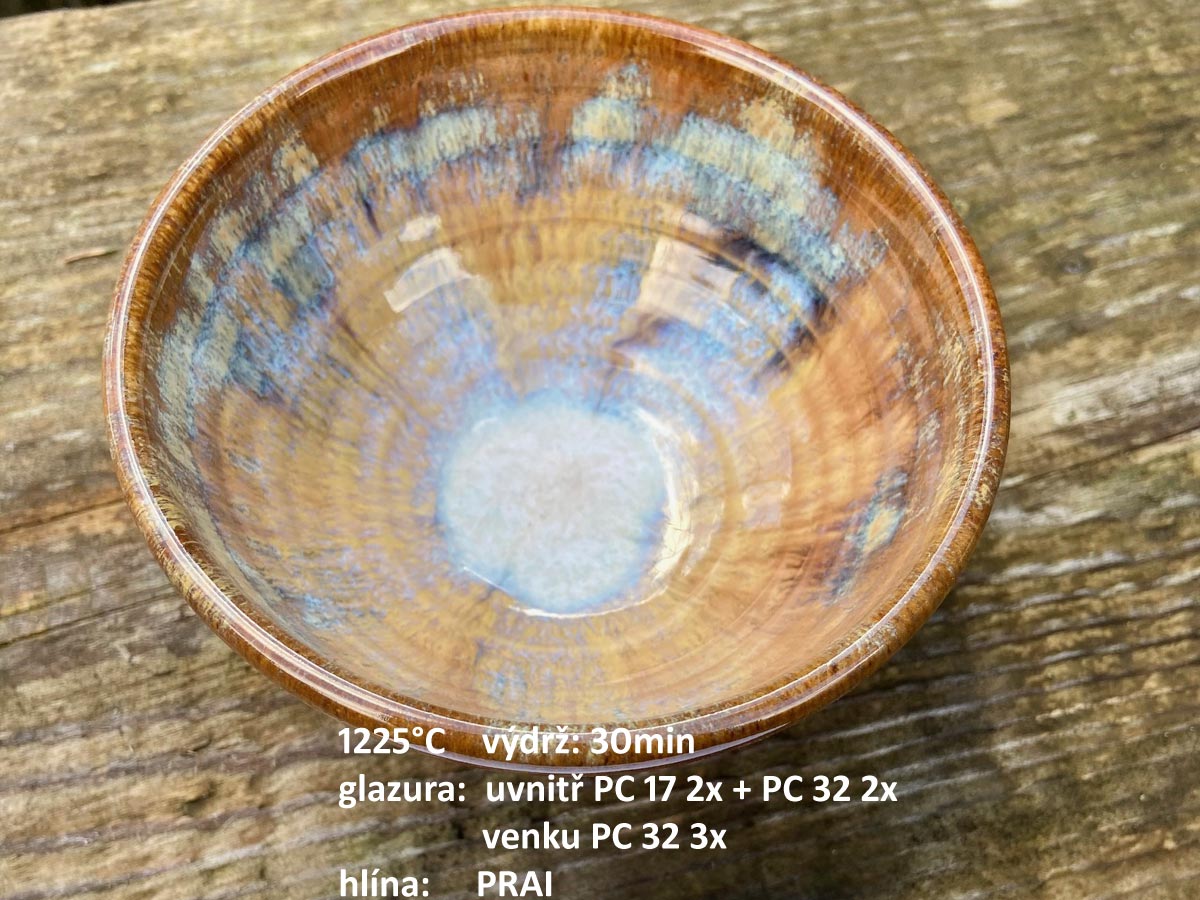 Amaco tekutá glazura PC17 Honey Flux / 0,472 l
