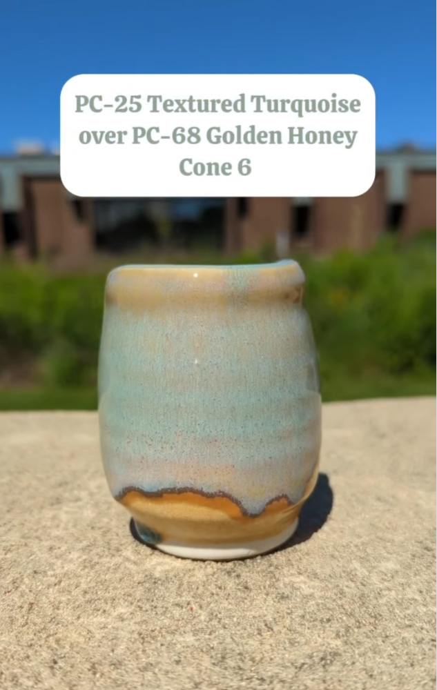 Amaco tekutá glazura PC68 Golden Honey / 0,472 l