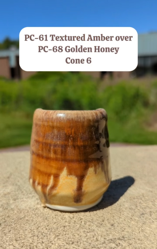 Amaco tekutá glazura PC68 Golden Honey / 0,472 l