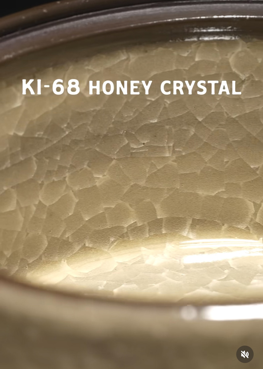 Amaco tekutá glazura KI-68 Honey Crystal / 0,472 l NOVINKA SKLADEM ČERVENEC 2025